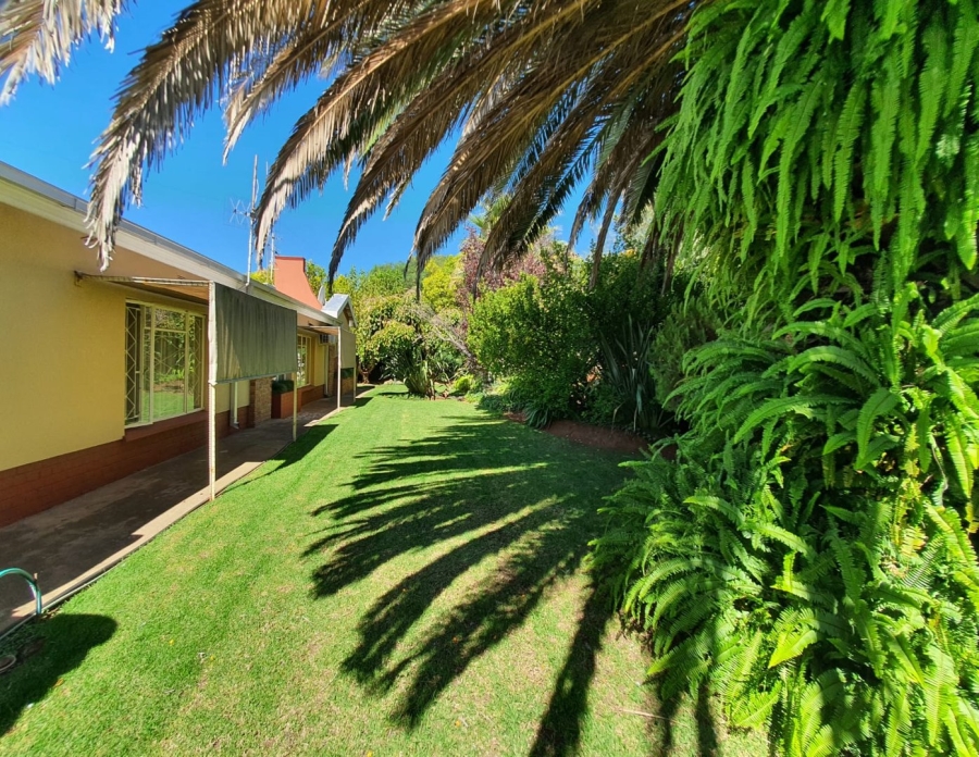 4 Bedroom Property for Sale in Dewetsdorp Free State